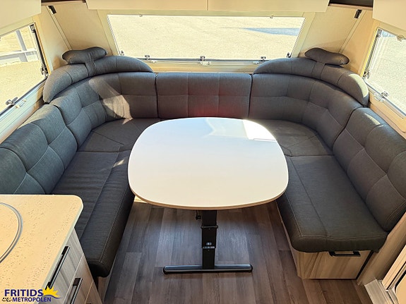 Kabe Estate 600 GLE KS - Förtält 13 of 14