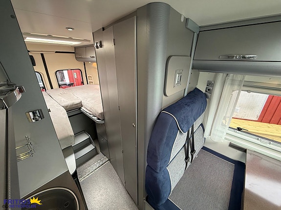 Adria Twin 640 SL 10 of 17
