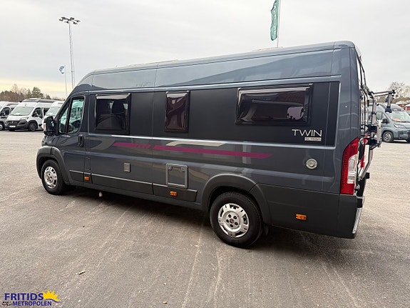 Adria Twin 640 SL 4 of 17