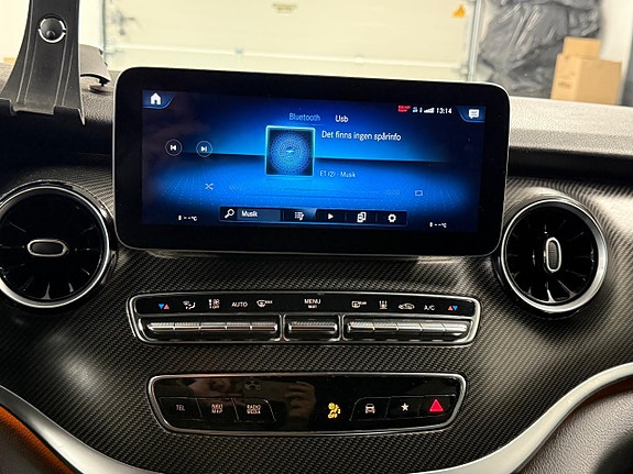 Mercedes-Benz V300 d 22 of 27