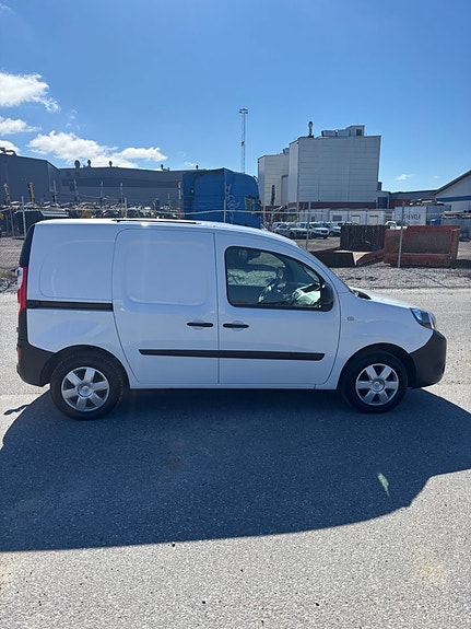 Renault Kangoo Express 13 of 16