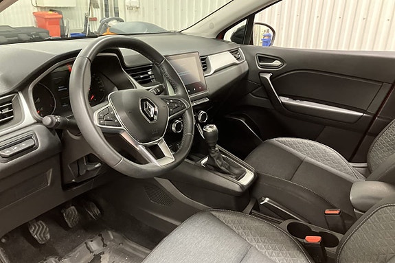 Renault Captur 11 of 19