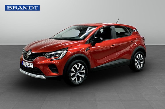 Renault Captur 2 of 19