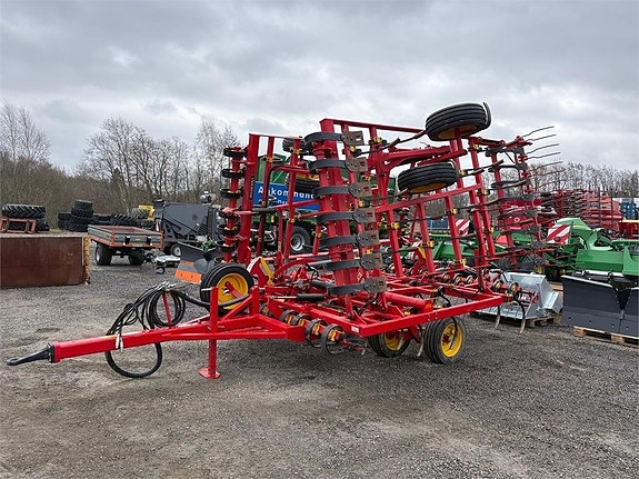 Väderstad FEROX 600 HARV