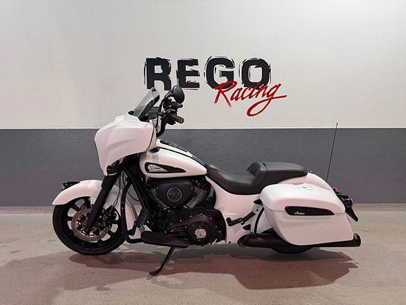 Indian Chieftain Dark Horse Thunder Stroke 111 V-Twin 3 of 22