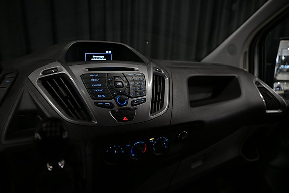 Ford Transit 17 of 23