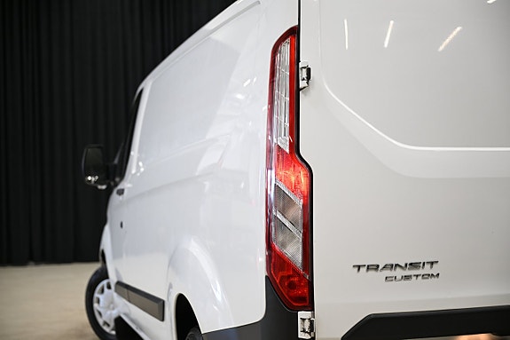 Ford Transit 9 of 23