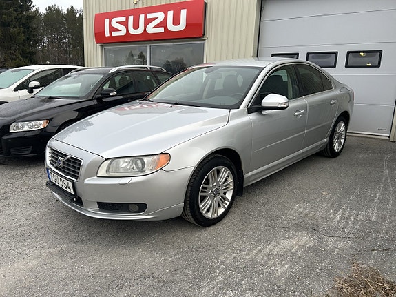Volvo S80