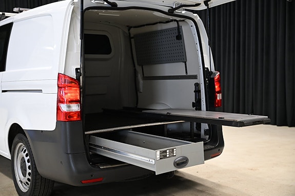 Mercedes-Benz Vito 108 8 of 30