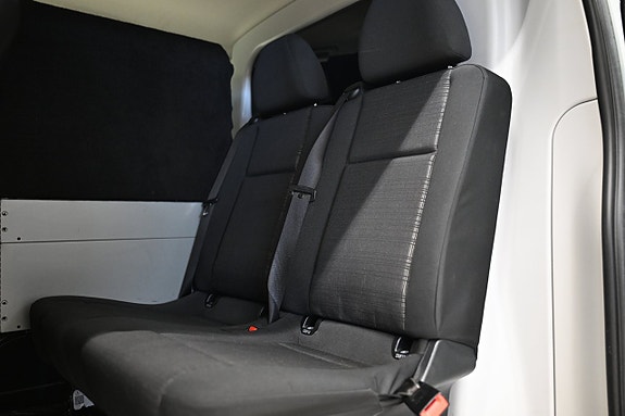 Mercedes-Benz Vito 108 18 of 30