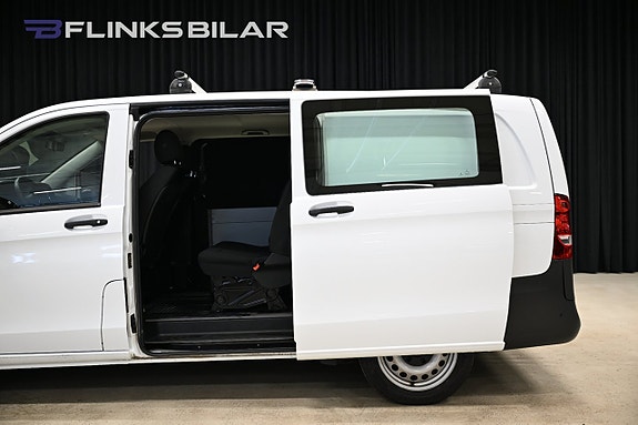 Mercedes-Benz Vito 108 4 of 5