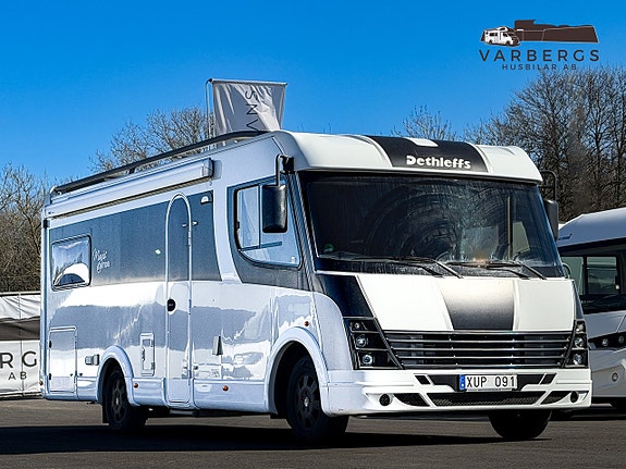 Dethleffs Magic Edition Black Långbädd Skinn *Taksäng* Kamkedja Drag *AC* / 2400 mil *Fritidslån fr. 4951kr/mån* Vi tar
