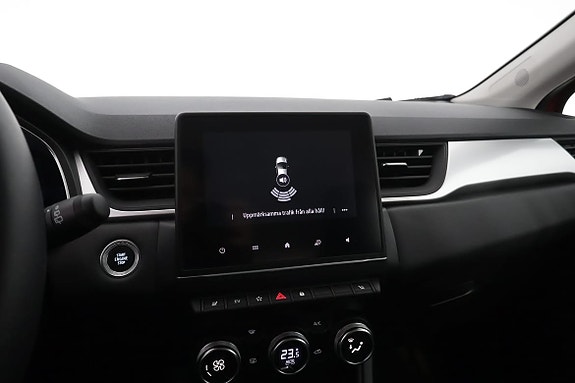 Renault Captur 13 of 16