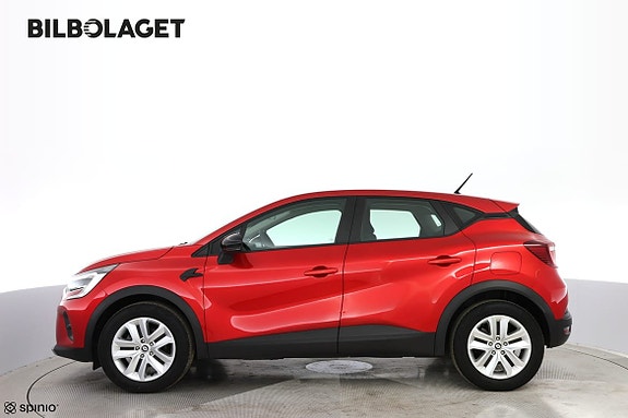 Renault Captur 2 of 16