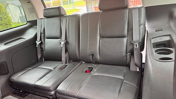 Cadillac Escalade 11 of 17