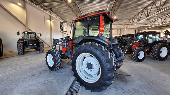 Valtra Valmet 600 / Lastare / Skogshytt 10 of 12