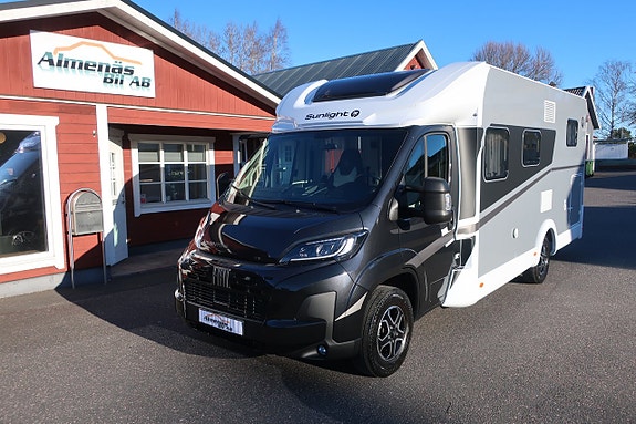 Sunlight Lördag 10-12 T 67 Adventure Edition /Aut/Taksäng/ Cykelställ/Toppskick