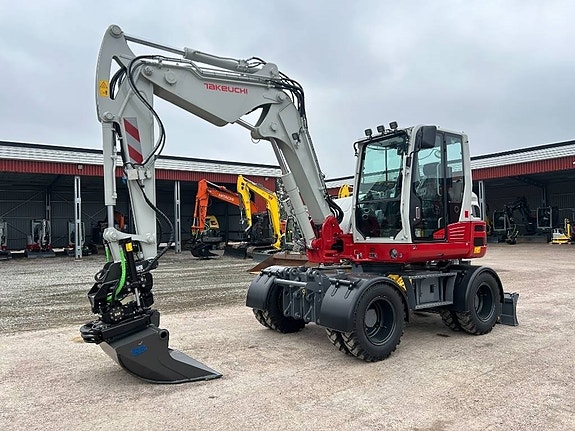 Takeuchi TB395W