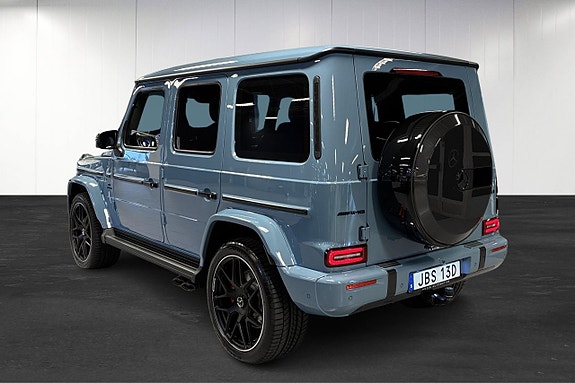 Mercedes-Benz G63 4 of 5