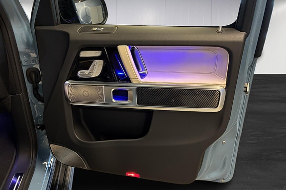 Mercedes-Benz G63 16 of 27