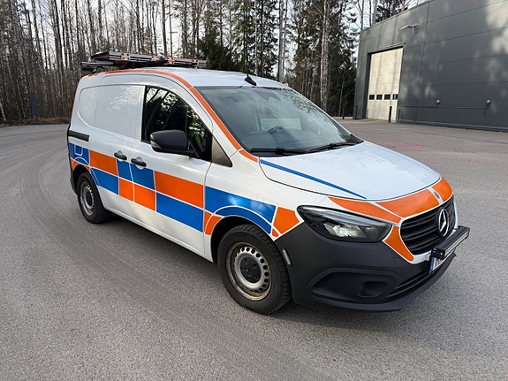 Mercedes-Benz Citan 110 2 of 5