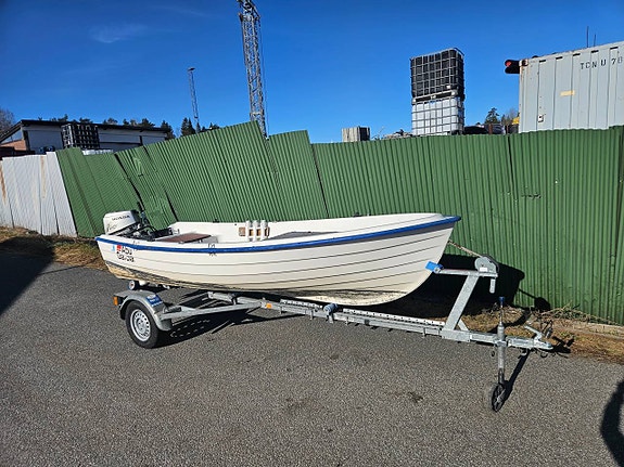 Askeladden 420 med Honda 9,9 hk  Sportfiskebåt