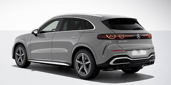 Mercedes-Benz GLC400 4 of 5