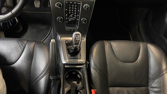 Volvo V40 15 of 20
