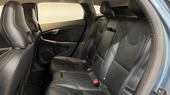 Volvo V40 18 of 20