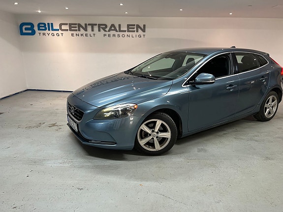 Volvo V40 5 of 20