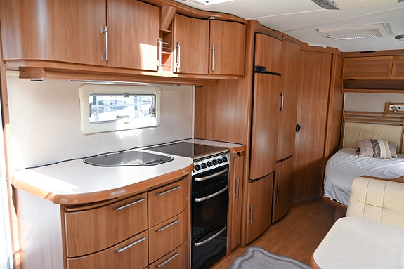 Kabe Royal 720 GXL KS Markis AC Fukttestad 9 of 20