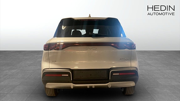 BYD Atto 2 7 of 9