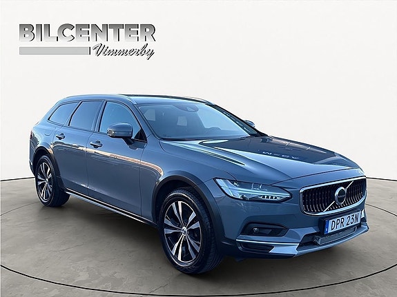 Volvo V90 Cross Country