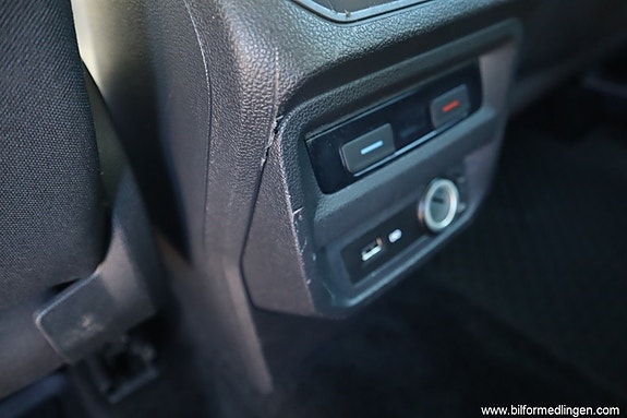 Volkswagen Tiguan 14 of 17