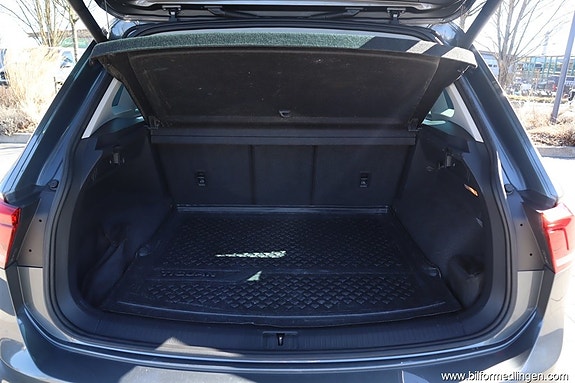 Volkswagen Tiguan 11 of 17