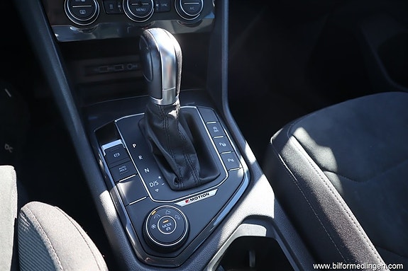 Volkswagen Tiguan 13 of 17