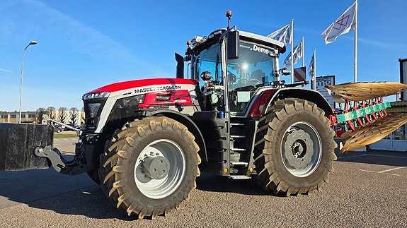 Massey Ferguson 9S.425
