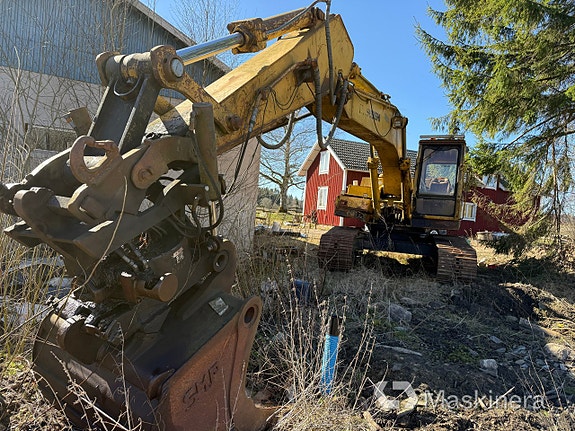 Grävmaskin Mitsubishi MS240 2 of 27