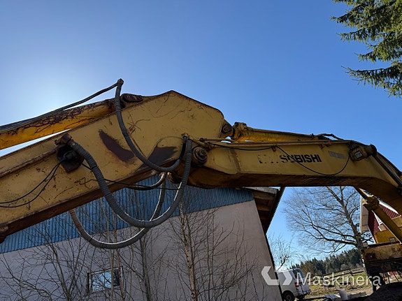 Grävmaskin Mitsubishi MS240 13 of 27
