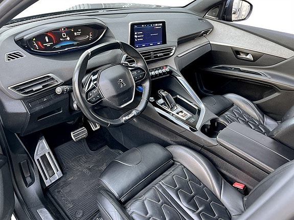 Peugeot 5008 5 of 5