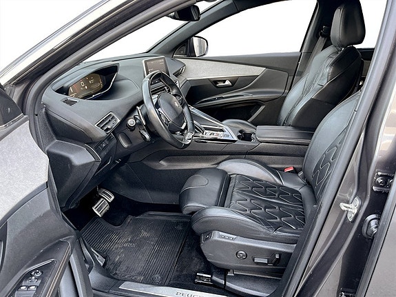 Peugeot 5008 4 of 5