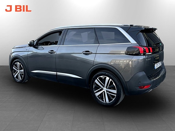 Peugeot 5008 3 of 5