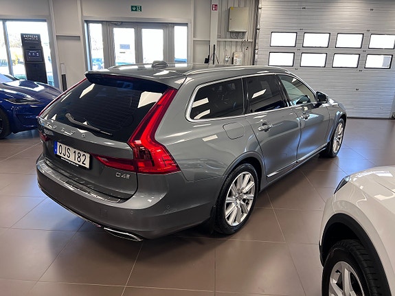 Volvo V90 5 of 5