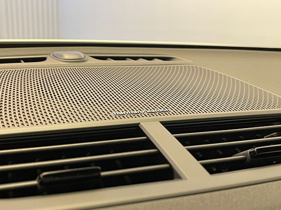 Polestar 2 16 of 20