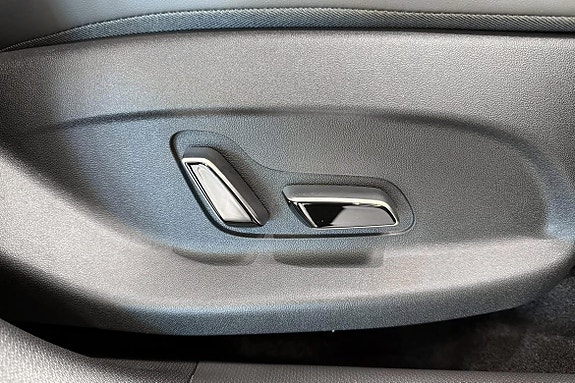 BYD Atto 3 Evo 15 of 23