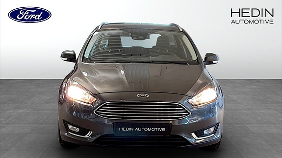 Ford Focus 8 of 12