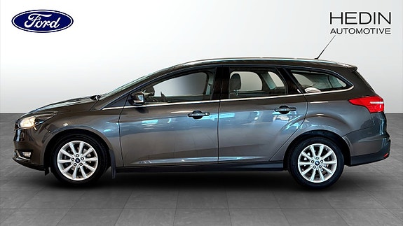 Ford Focus 6 of 12