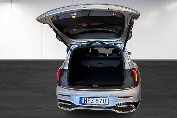 Mercedes-Benz GLB250+ 12 of 13