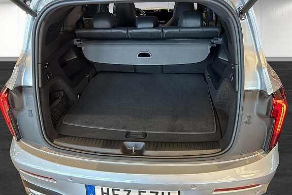 Mercedes-Benz GLB250+ 13 of 13