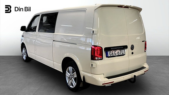 Volkswagen Transporter 3 of 5